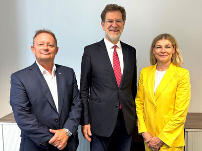 Andreas Csurda, Andreas Zakostelsky (Mitte) und Beate Wolf (Bild: Gabriele Rotter/FVPV)