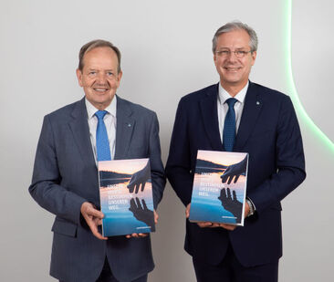 Othmar Ederer, Vorstandsvorsitzender der Grawe-Vermögensverwaltung, (li.) und Grawe-Generaldirektor Klaus Scheitegel (Bild: Grawe/Sophie Zechner)