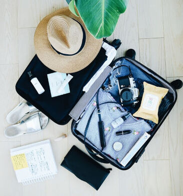 Reisekoffer (Bild: Marissa Grootes/Unsplash)