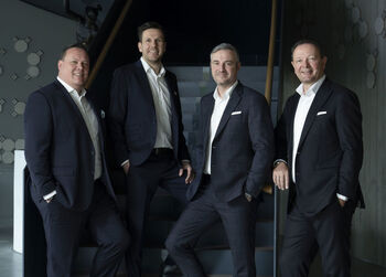 Die Merkur-Vorstandsdirektoren (v.l.n.r.) Markus Spellmeyer, Markus Zahrnhofer, Andreas Gaugg und Christian Kladiva (Bild: Marija Kanizaj) Die Merkur-Vorstandsdirektoren (v.l.n.r.) Markus Spellmeyer, Markus Zahrnhofer, Andreas Gaugg und Christian Kladiva (Bild: Marija Kanizaj)