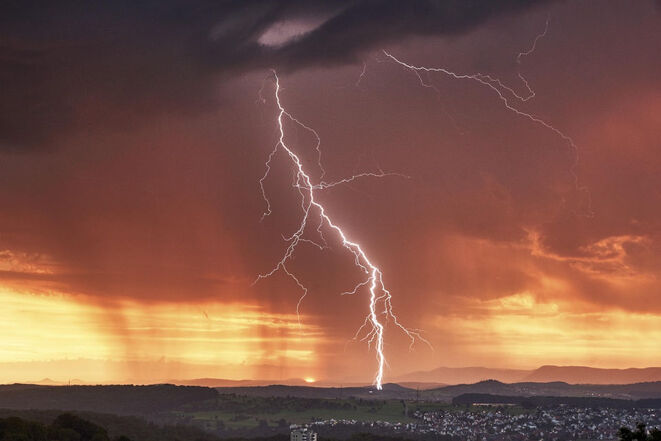 Unwetter (Symbolbild; Quelle: Ingo Jakubke/Pixabay)